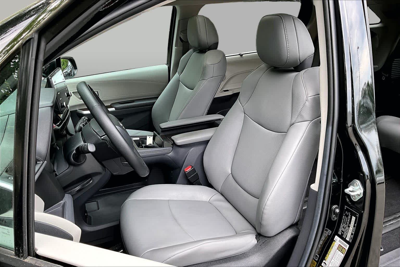 Used 2023 Midnight Black Metallic Toyota XLE image 8