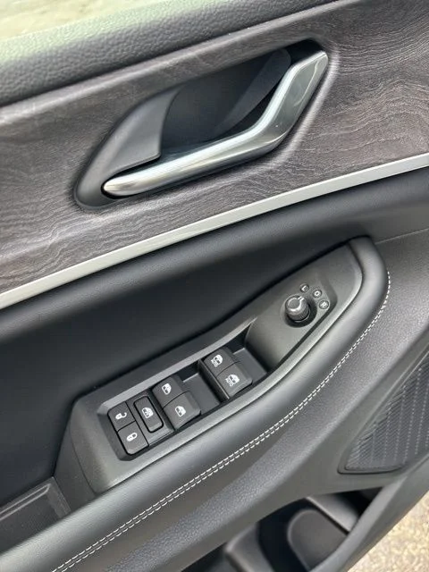 New 2026 Silver Jeep Altitude image 20