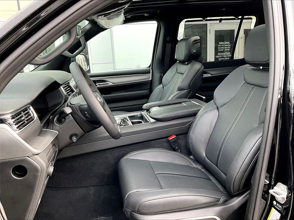 New 2026 High Gloss Black Jeep Limited Reserve image 11