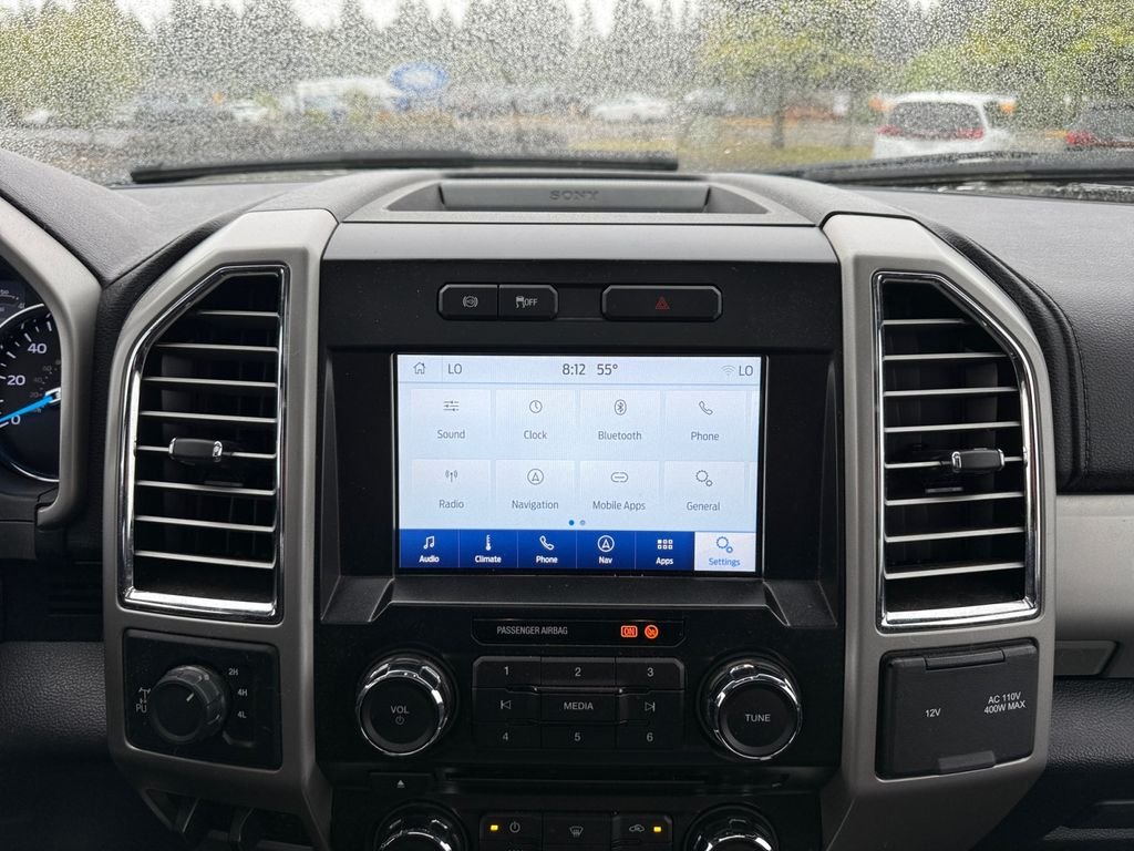 Used 2017  Ford Lariat image 21