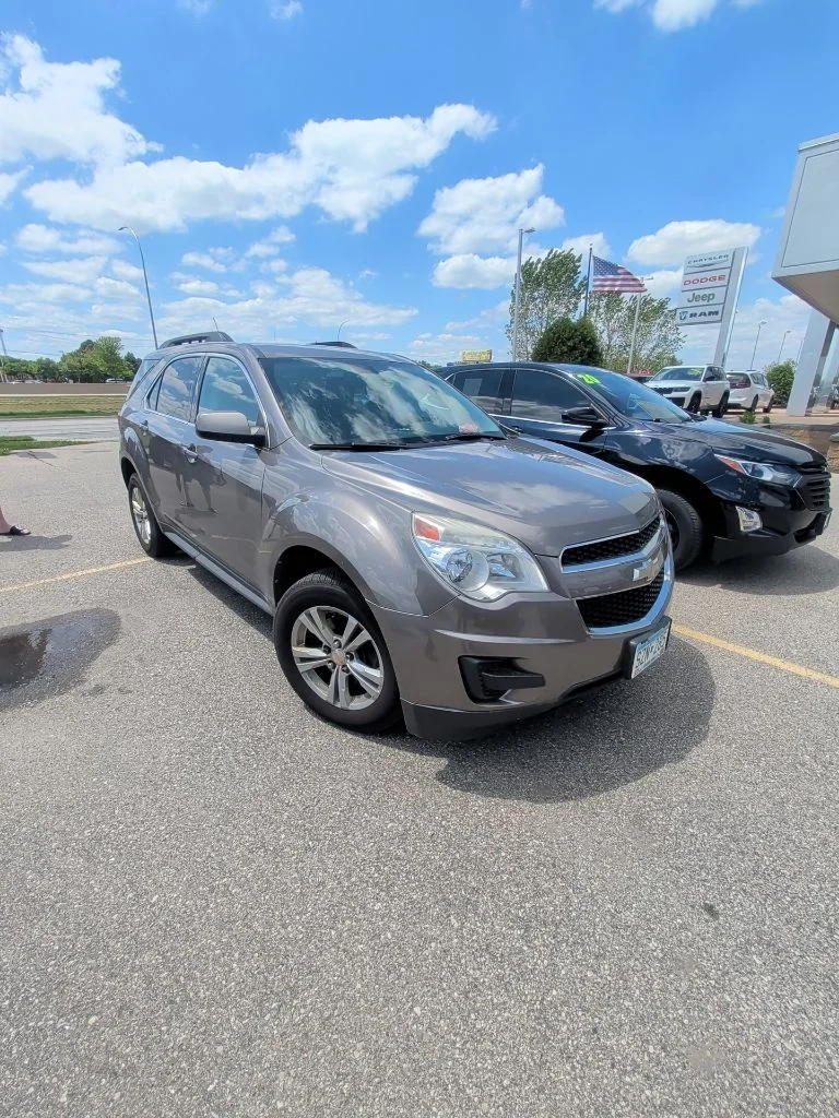 2011 Chevrolet Equinox AWD 1LT's photo