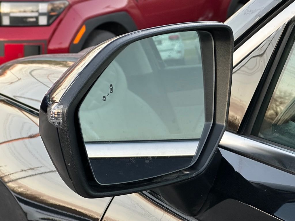 Certified Used 2022 Black Hyundai Limited image 8