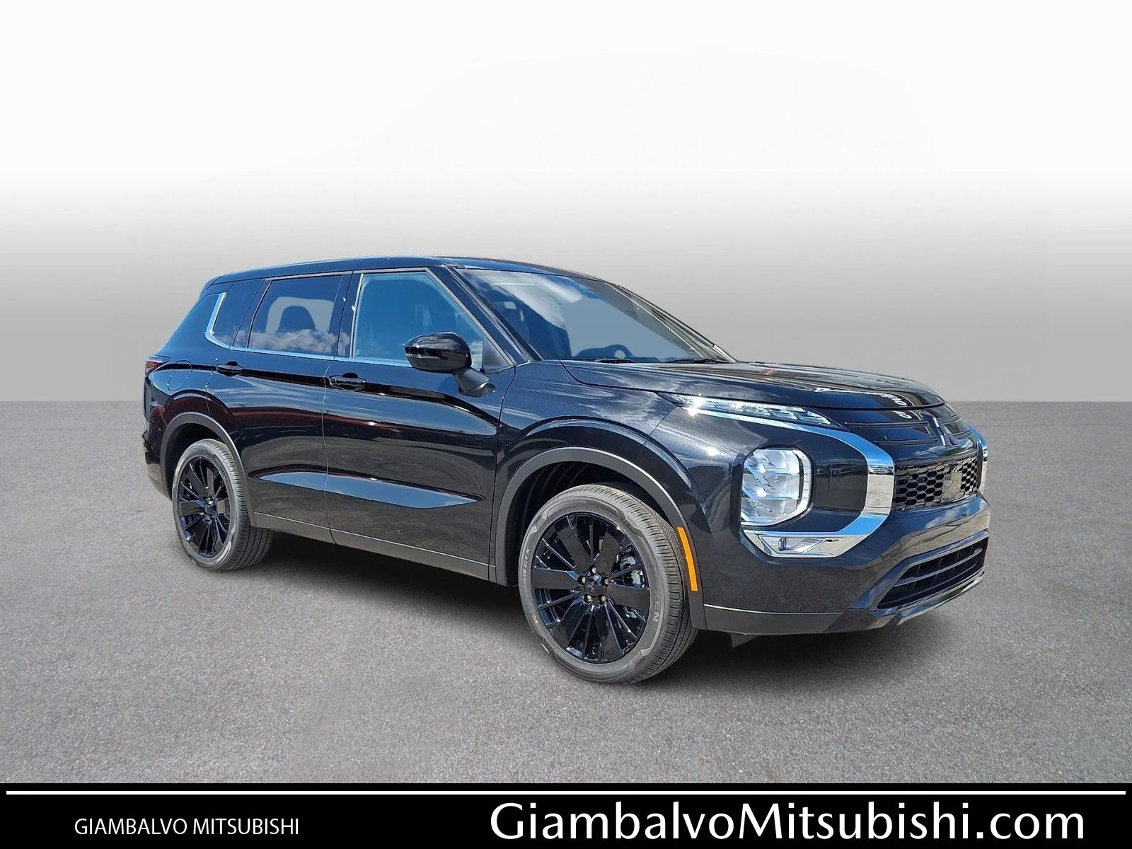 New 2026 Black Mitsubishi LE image 1