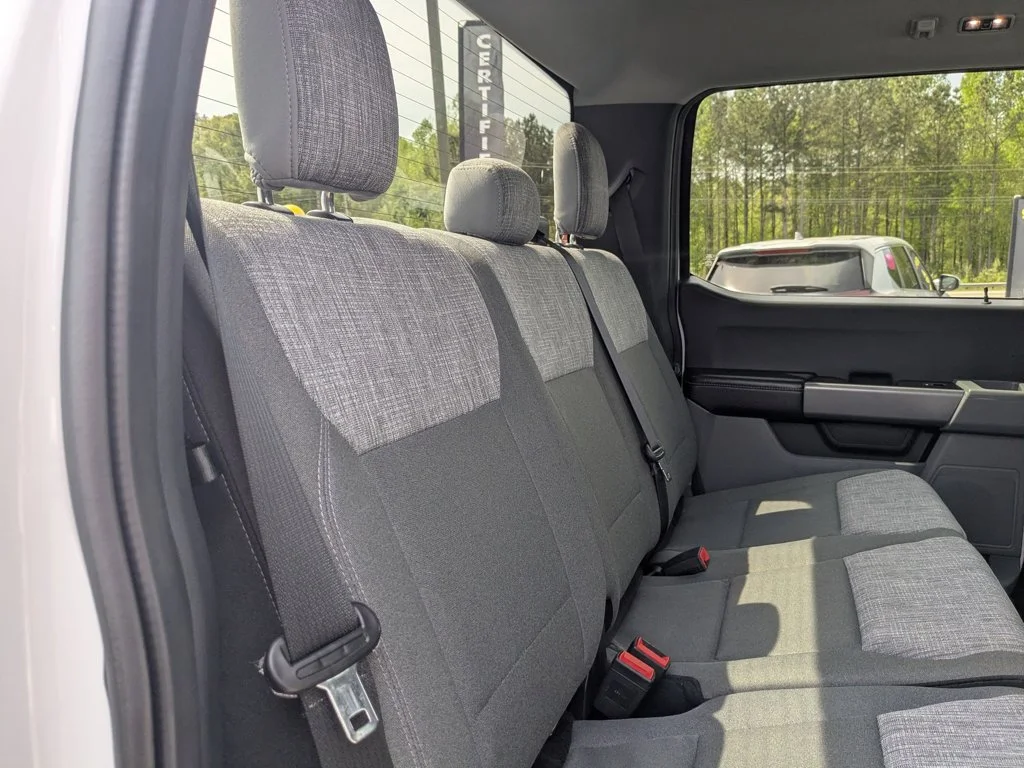 Used 2023  Ford XLT image 23
