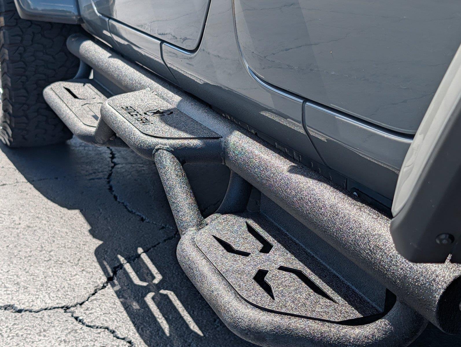Used 2020 Sting-Gray Clearcoat Jeep Rubicon image 33