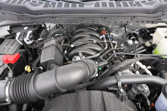 New 2026 Oxford White Ford F-350® XL image 16