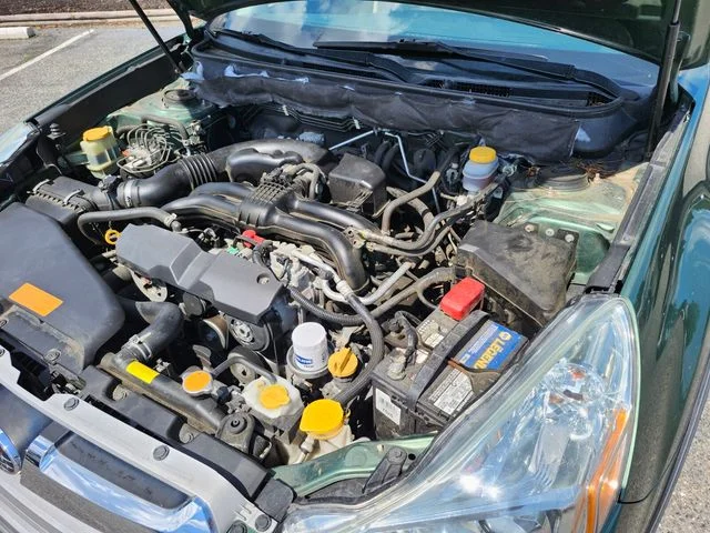 Used 2014 Green Subaru 2.5i image 25