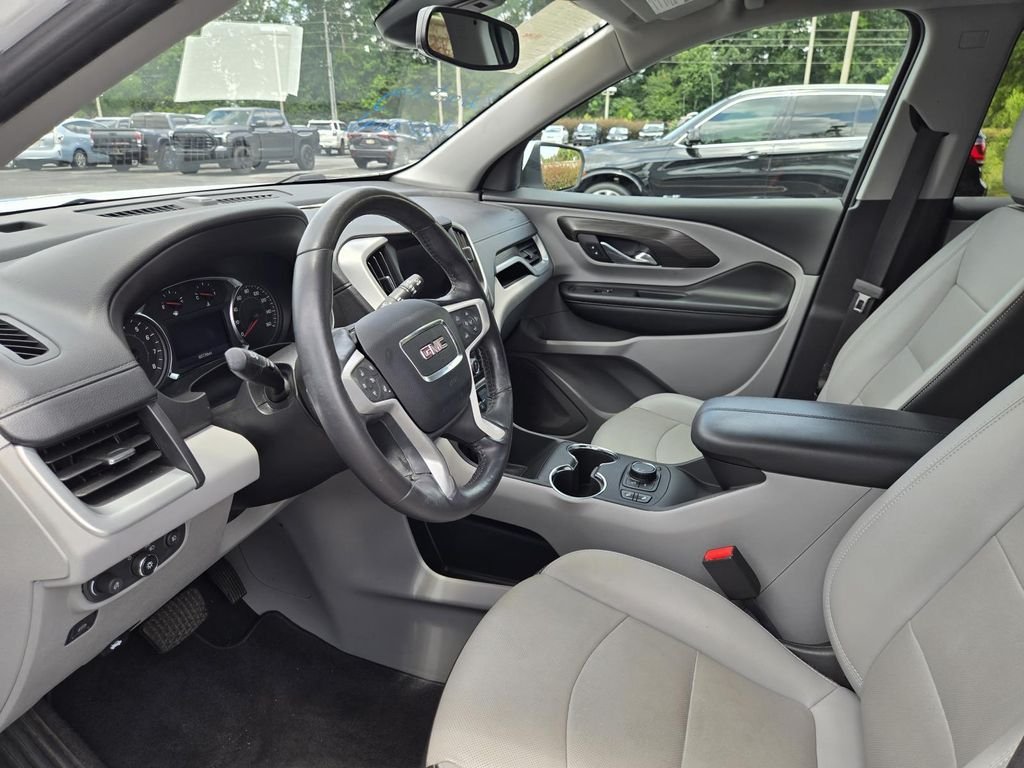 Used 2022 White GMC SLT image 7