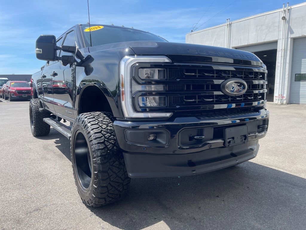 2024 Ford F-250 Lariat 4x4 Crew Cab 6-3/4' Box's photo