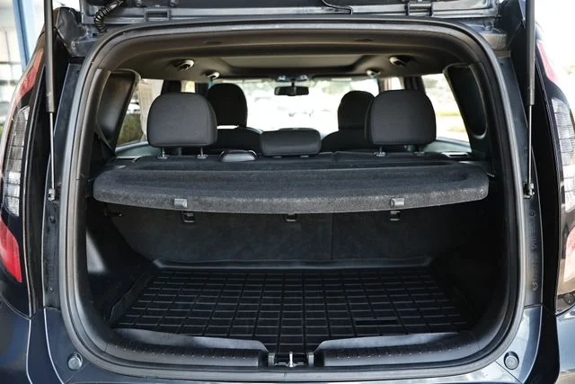 Used 2014 Fathom Blue Kia Exclaim image 30