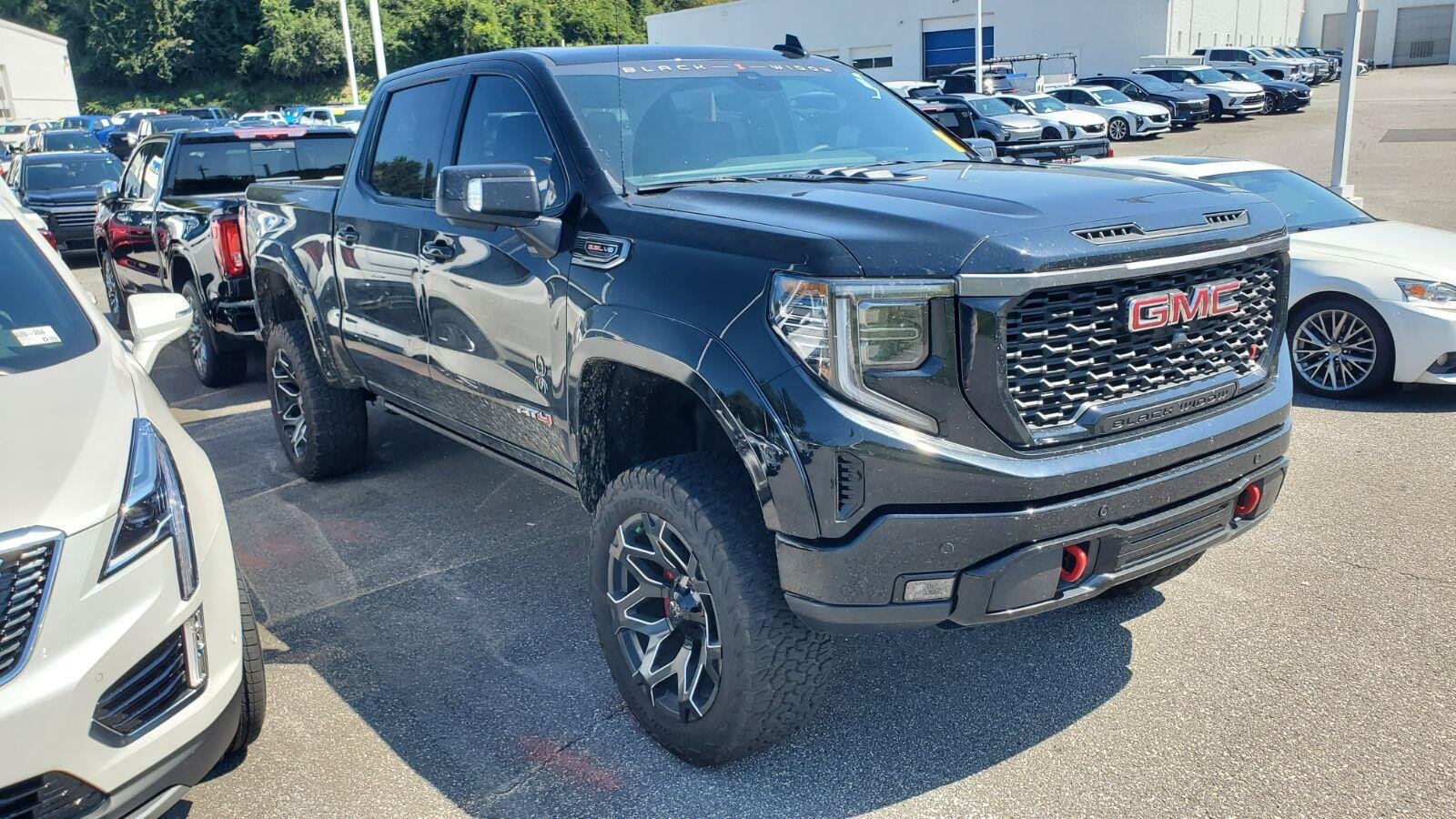 Used 2026 Onyx Black GMC AT4 image 2