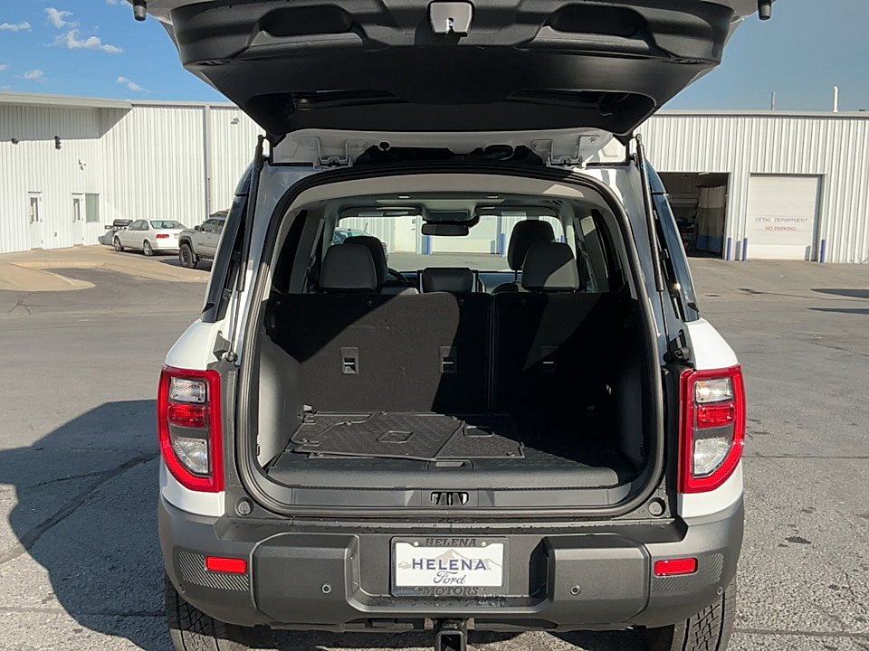 New 2026 Oxford White Ford Badlands® image 22