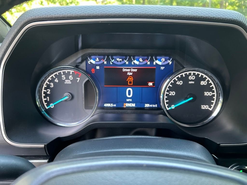 Used 2023 Gray Ford XLT image 21