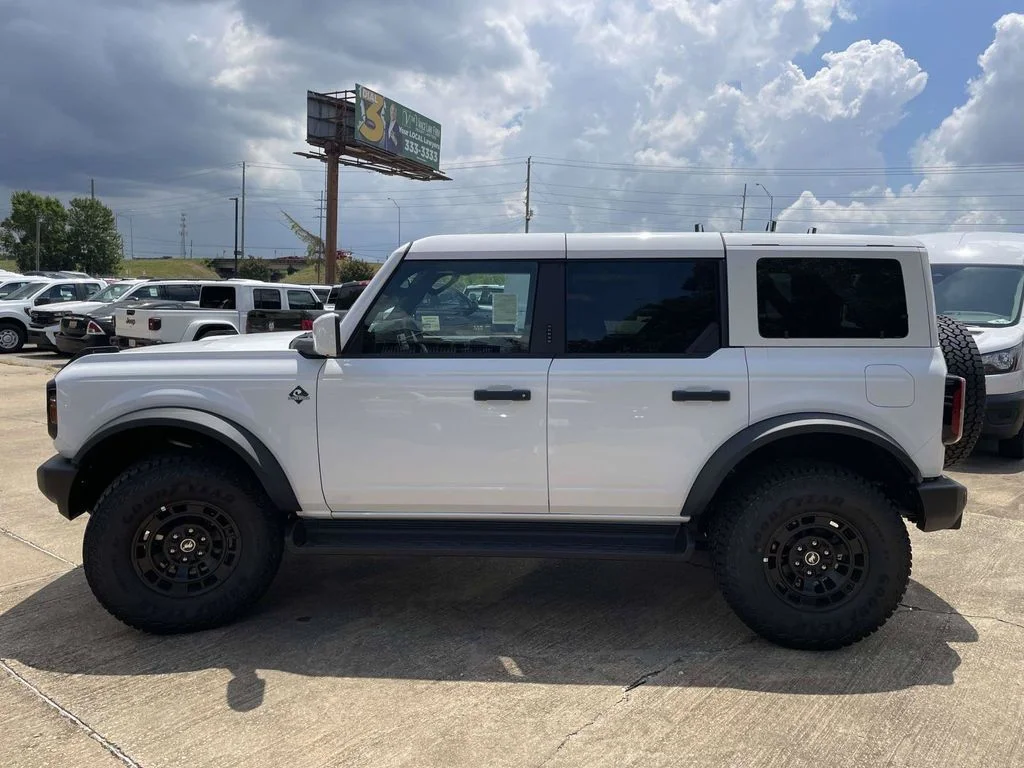 New 2026 Oxford White Ford Outer Banks image 6
