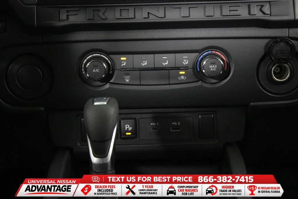 New 2027 Glacier White Nissan Crew Cab S image 21