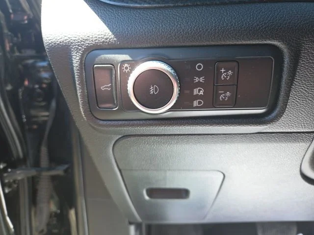 Used 2022 Black Ford ST-Line image 14