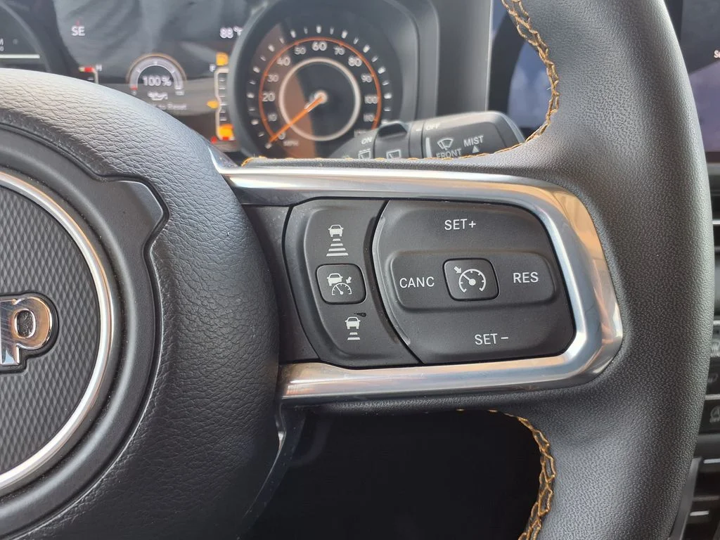 Used 2025 Red Jeep Sahara image 25