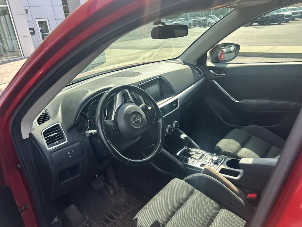 Used 2016 Red Mazda Touring image 3