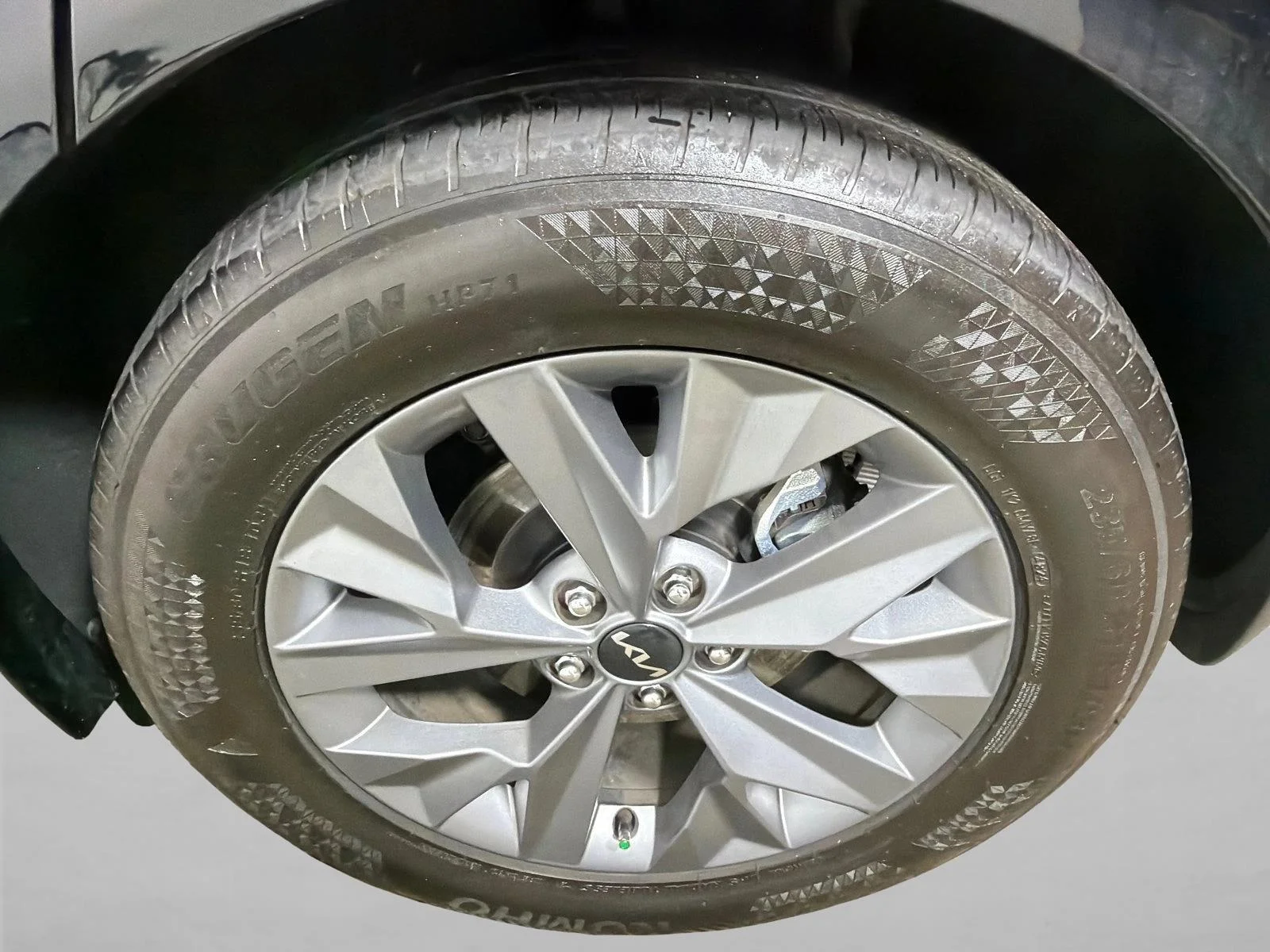Used 2025 Blue Kia SX image 22