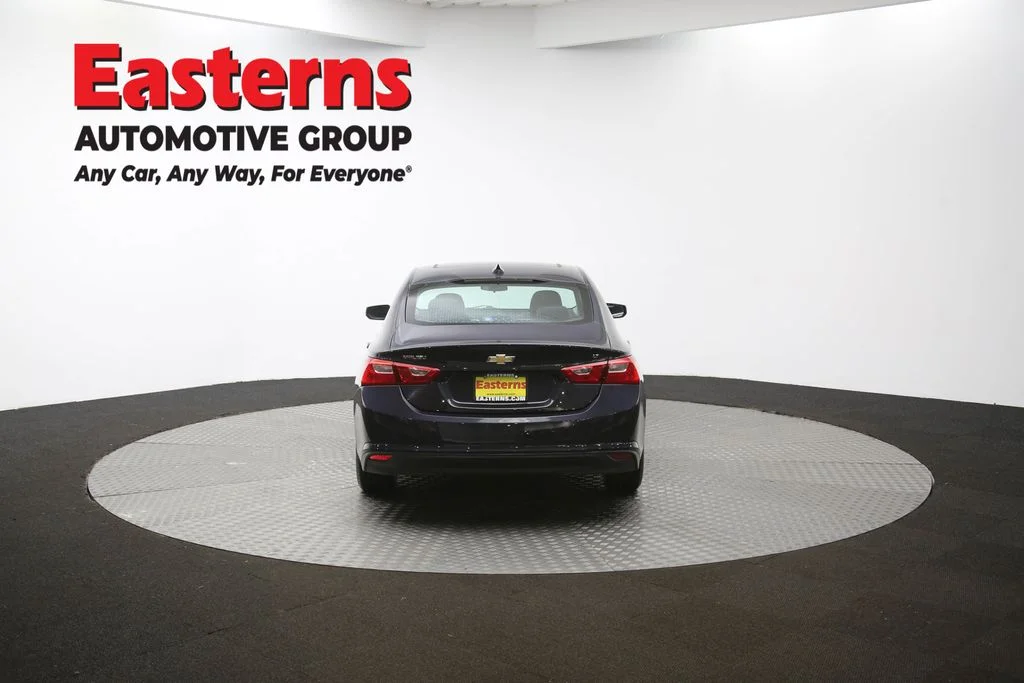 Used 2023 Gray Chevrolet LT image 35