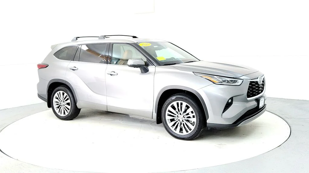 2026 Toyota Highlander Platinum - Photo 7