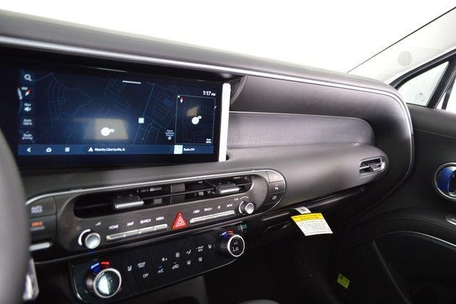 New 2026 White Hyundai SEL 8P image 88
