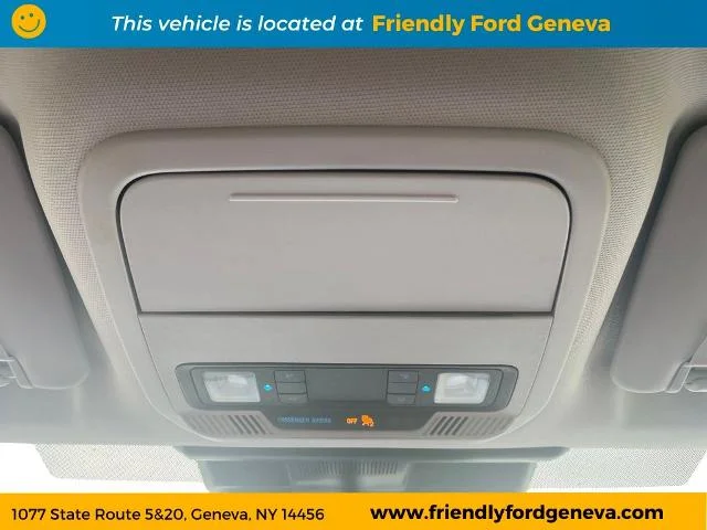 Used 2024 Eruption Green Metallic Ford Select image 29