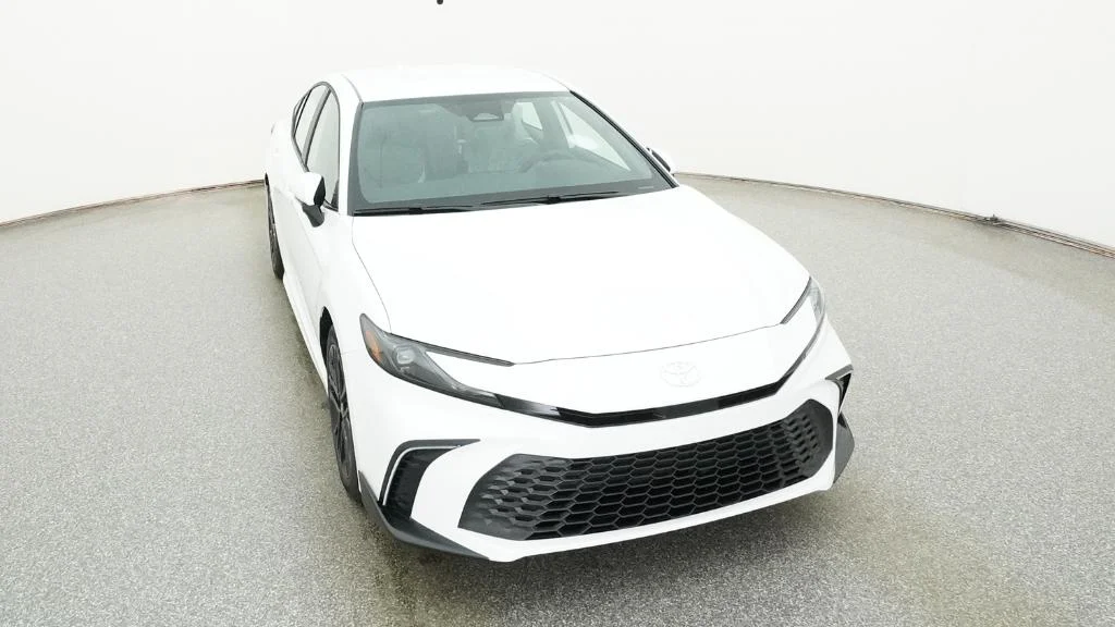 New 2026 Ice Cap Toyota SE image 6