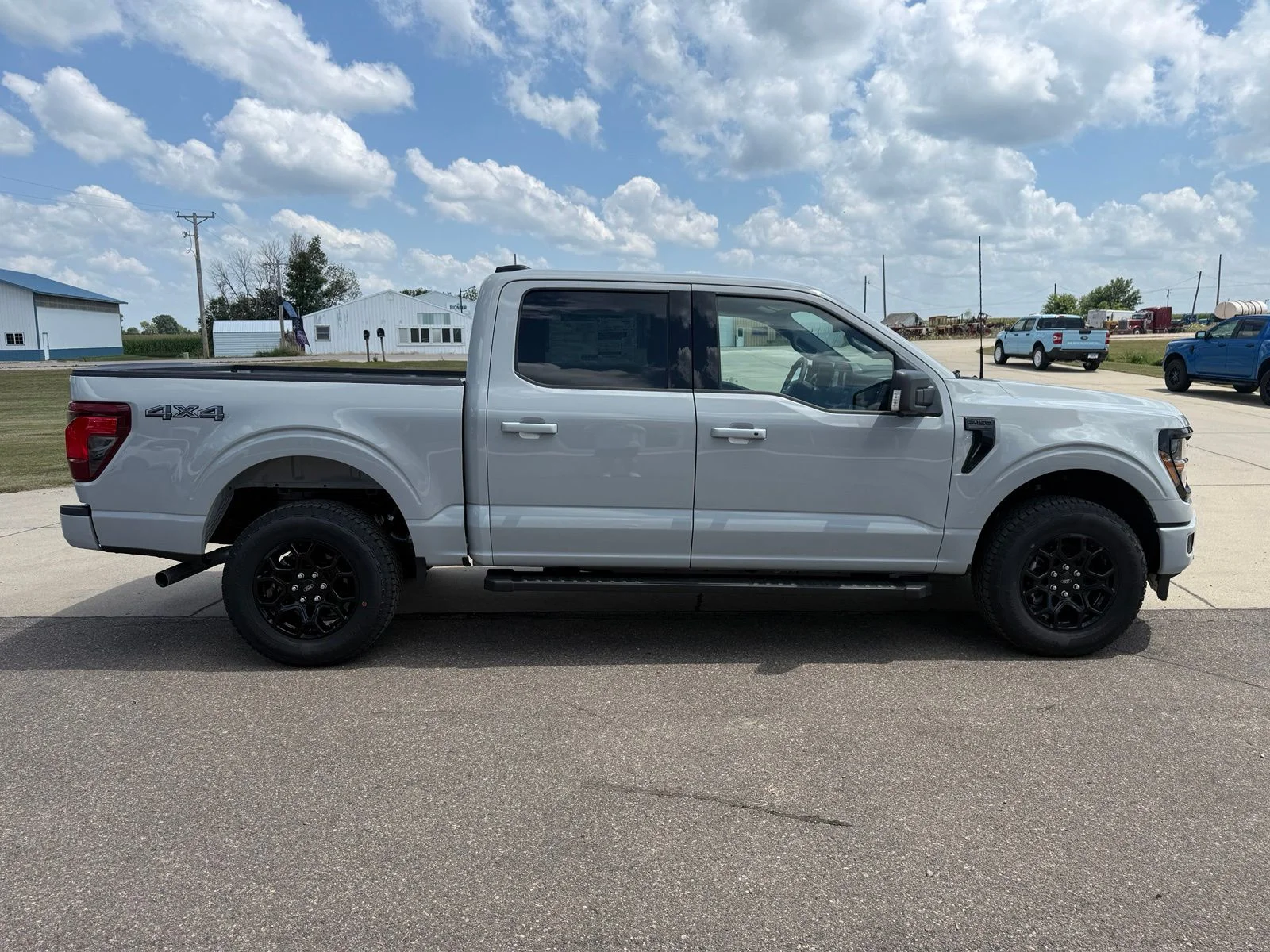 2026 Ford F-150 XLT - Photo 8