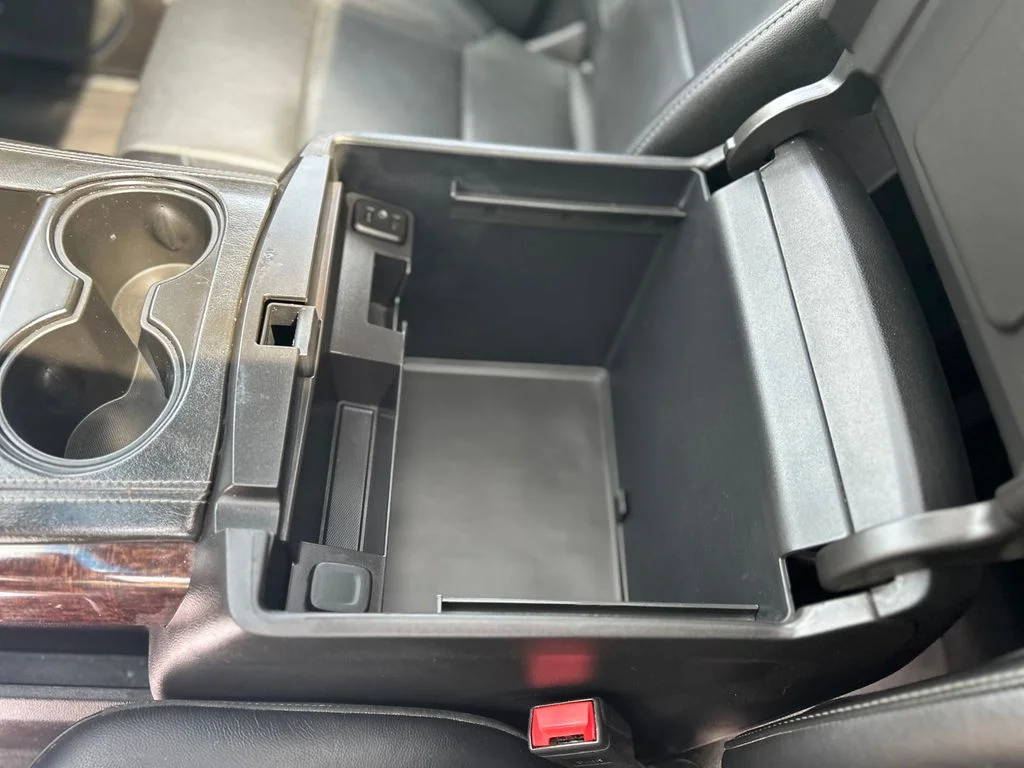 Used 2019 Black GMC SLT image 18