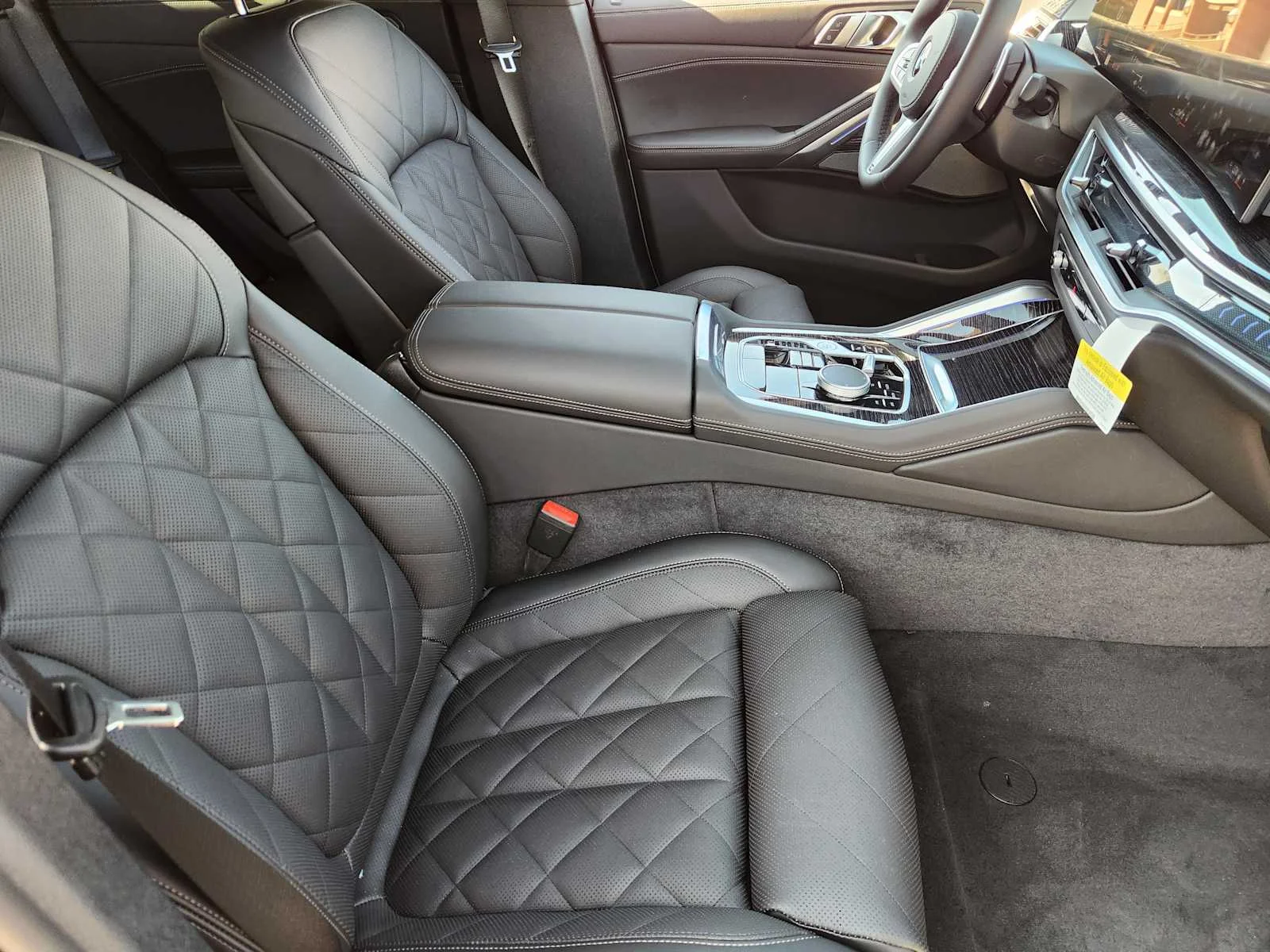 New 2027 Brooklyn Grey Metallic BMW xDrive40i image 5