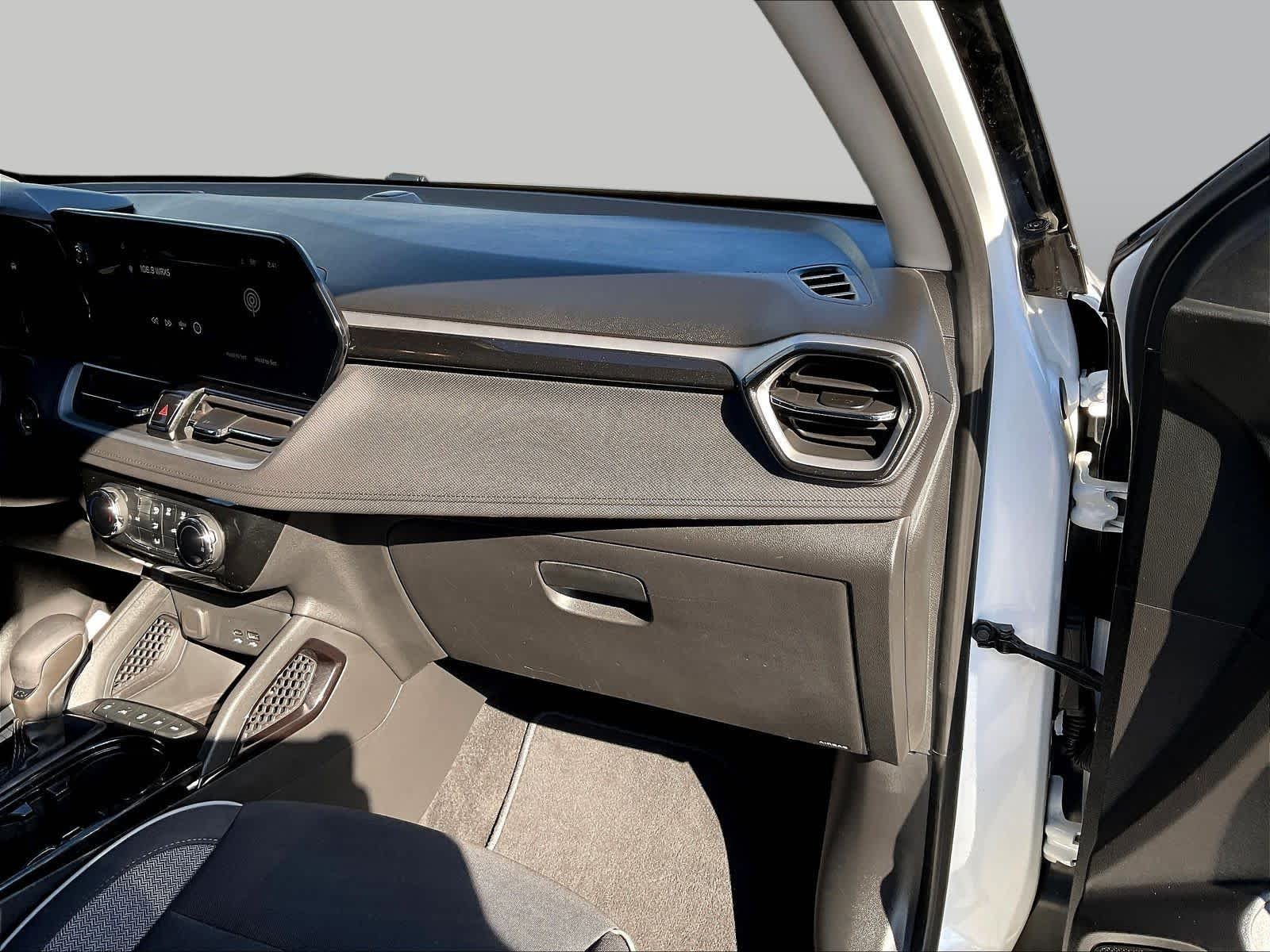 2025 Chevrolet Trailblazer LT - Photo 28