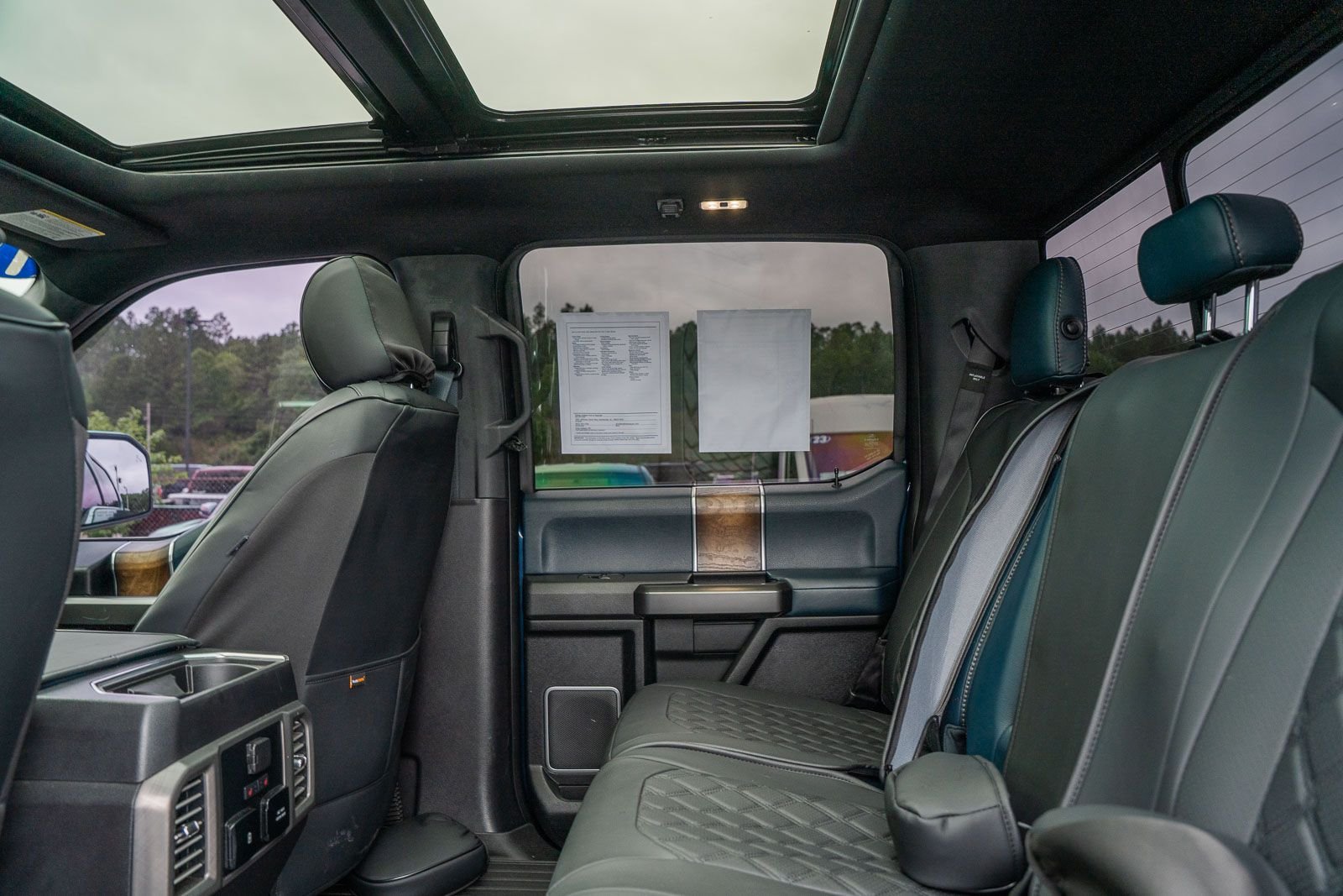 Used 2018 Blue Ford Limited image 29
