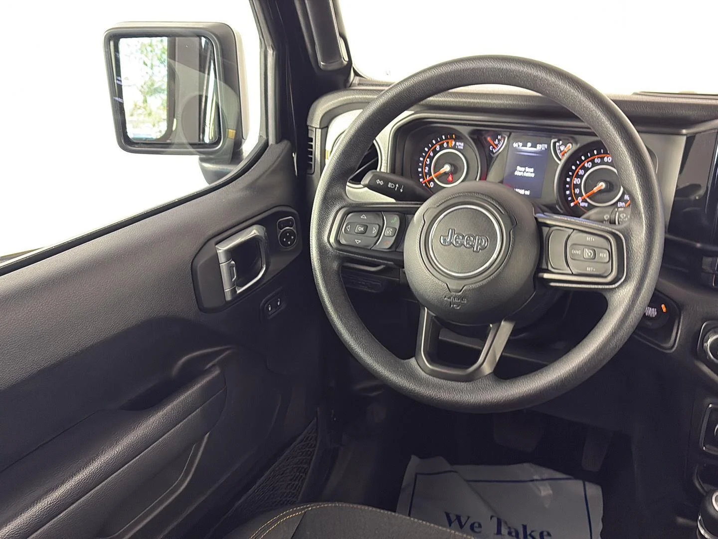 Used 2025 Black Clearcoat Jeep Nighthawk image 17