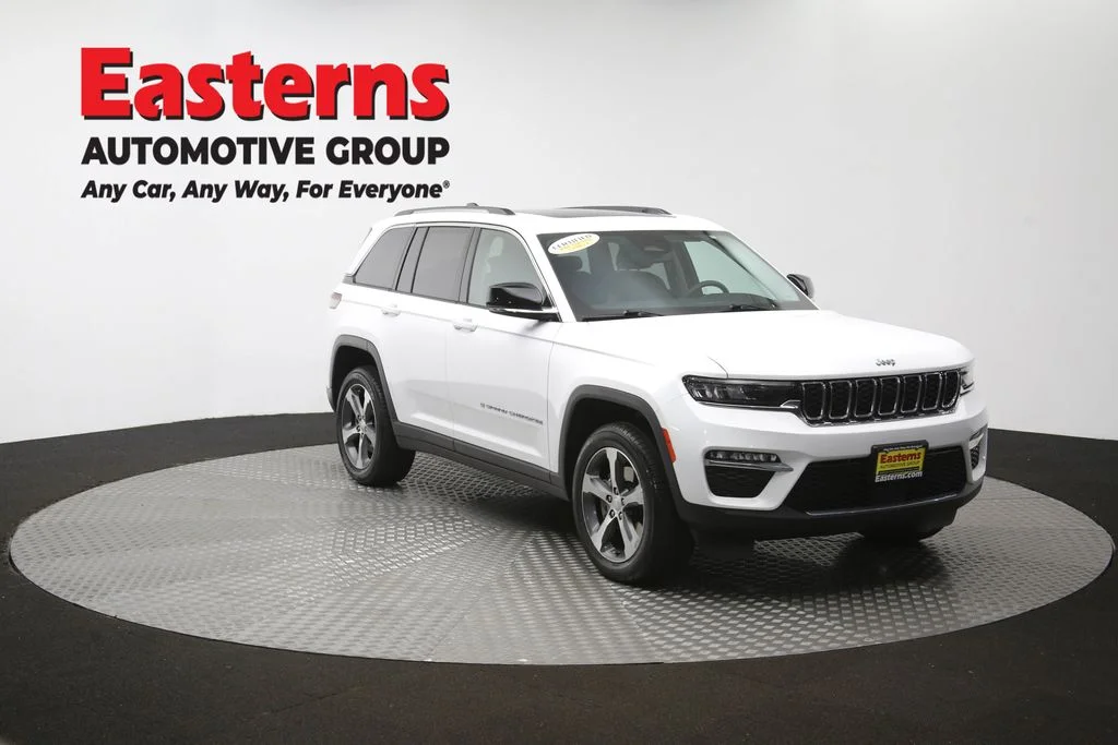 Used 2023 White Jeep 4xe image 52