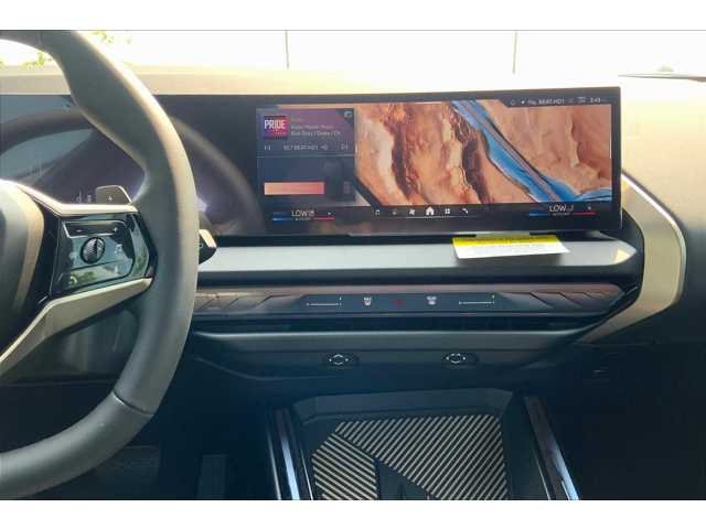 2025 BMW X3 30 - Photo 6