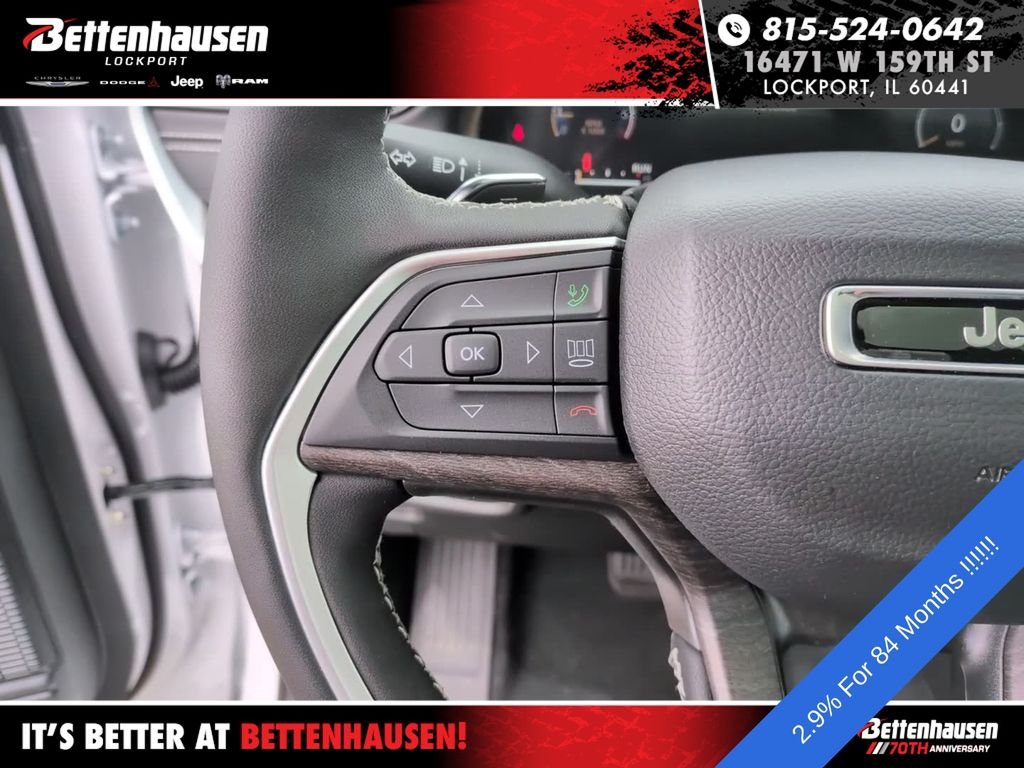 New 2026 White/off-white Jeep Laredo Altitude image 20
