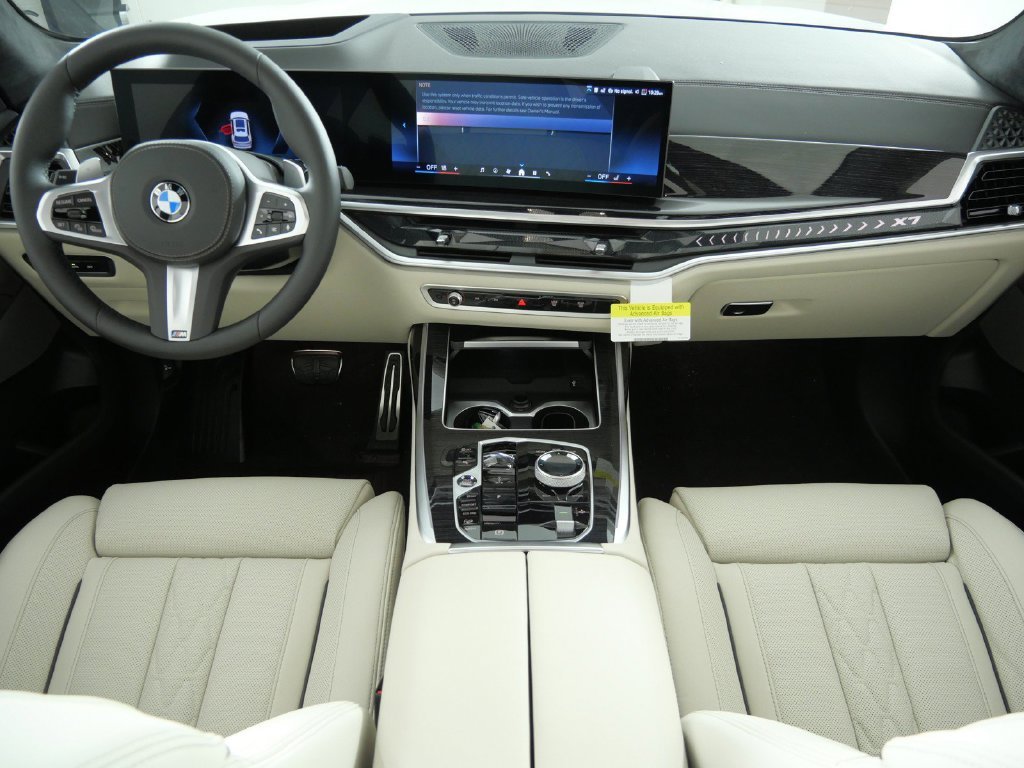 Used 2027 White BMW xDrive40i image 6