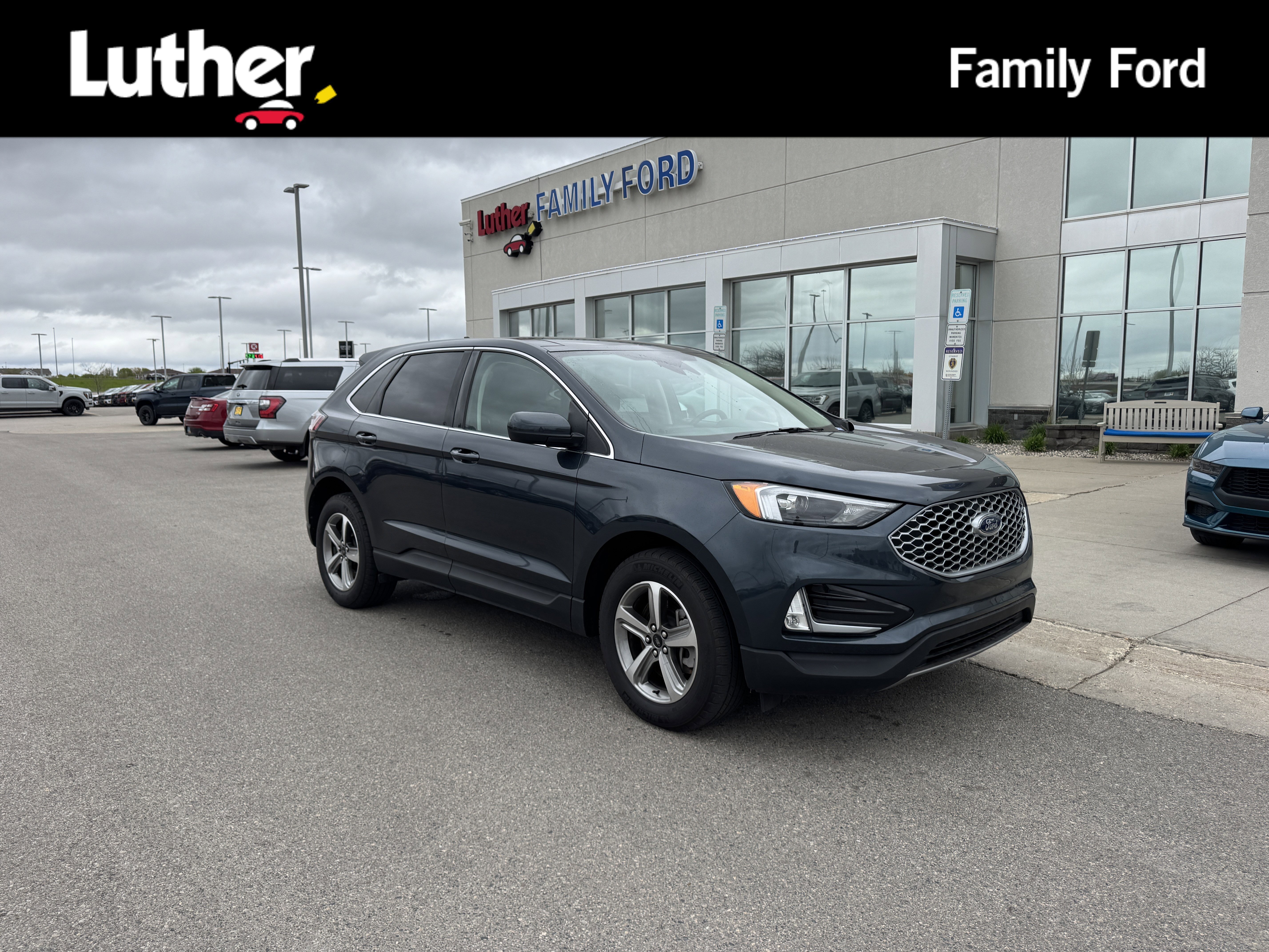 2024 Ford Edge SEL AWD's photo