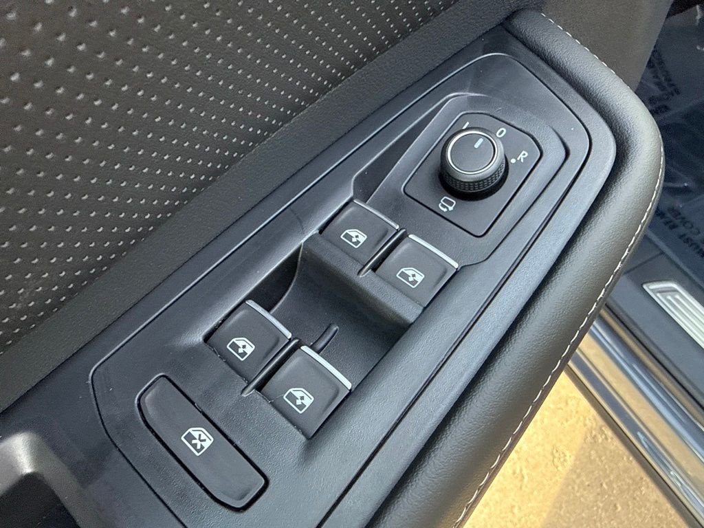 New 2026 Pure Gray Volkswagen SEL Premium R-Line image 11
