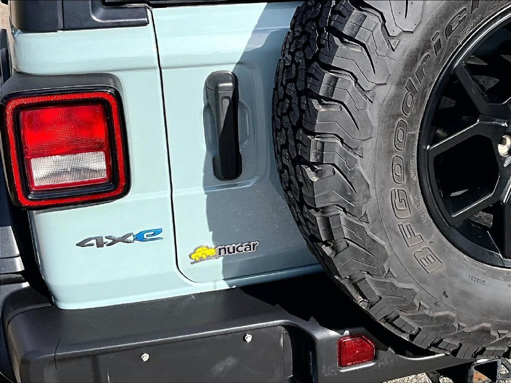 Used 2024 Gray Jeep Willys 4xe image 27