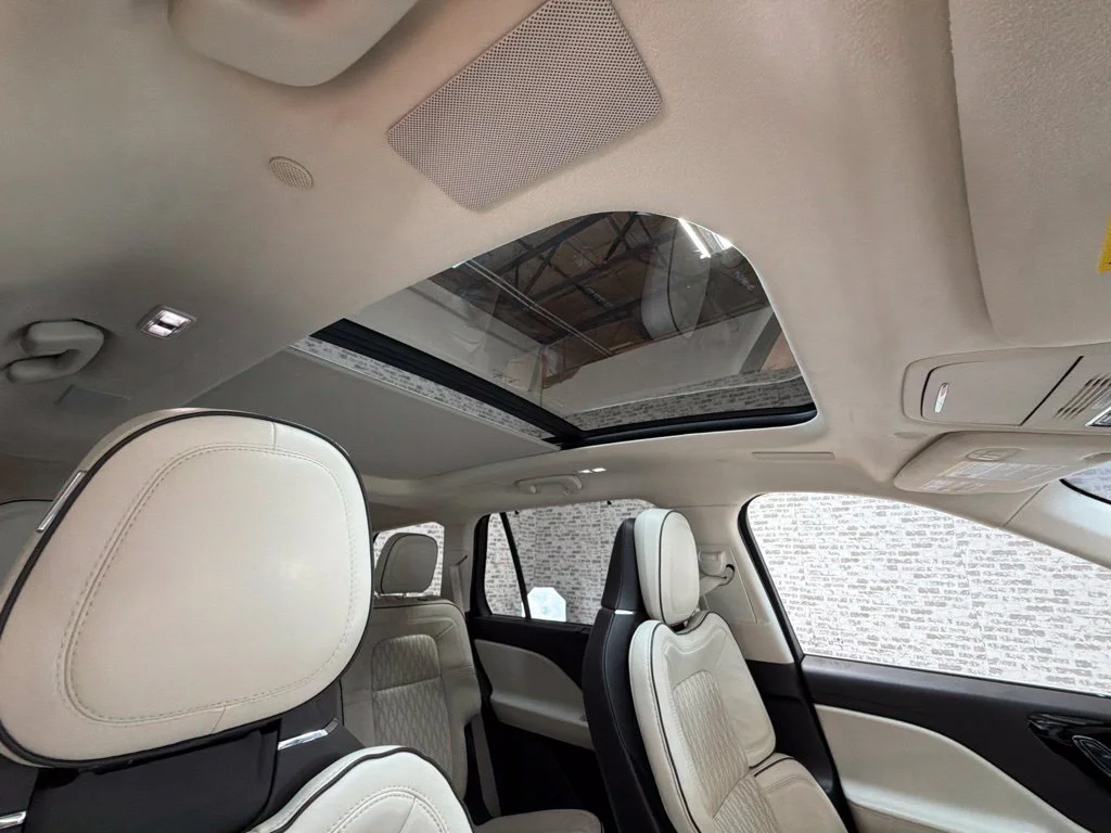 Used 2021 Flight Blue Lincoln Black Label image 12