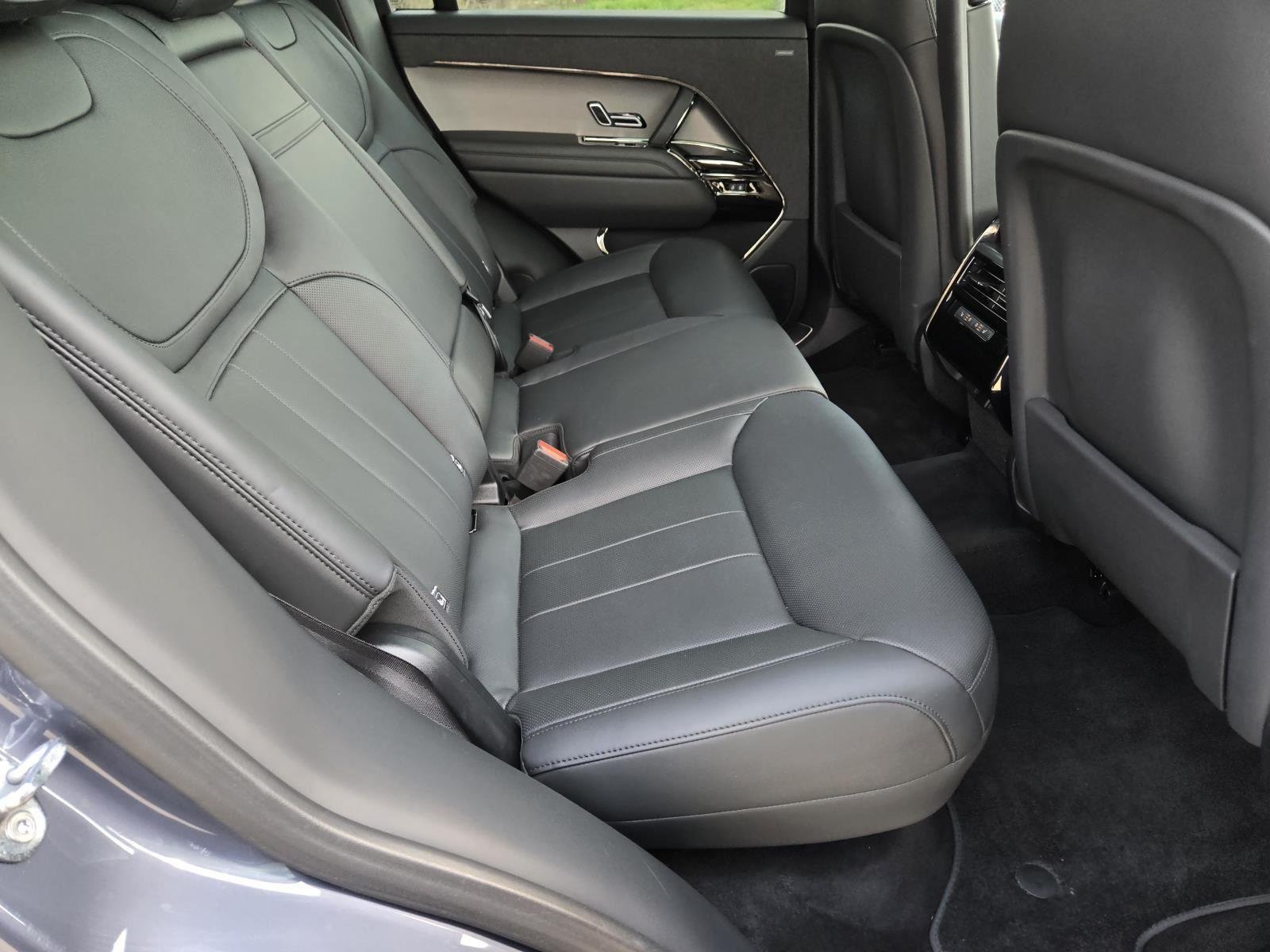 Used 2025 Varesine Blue Metallic Land Rover SE image 27
