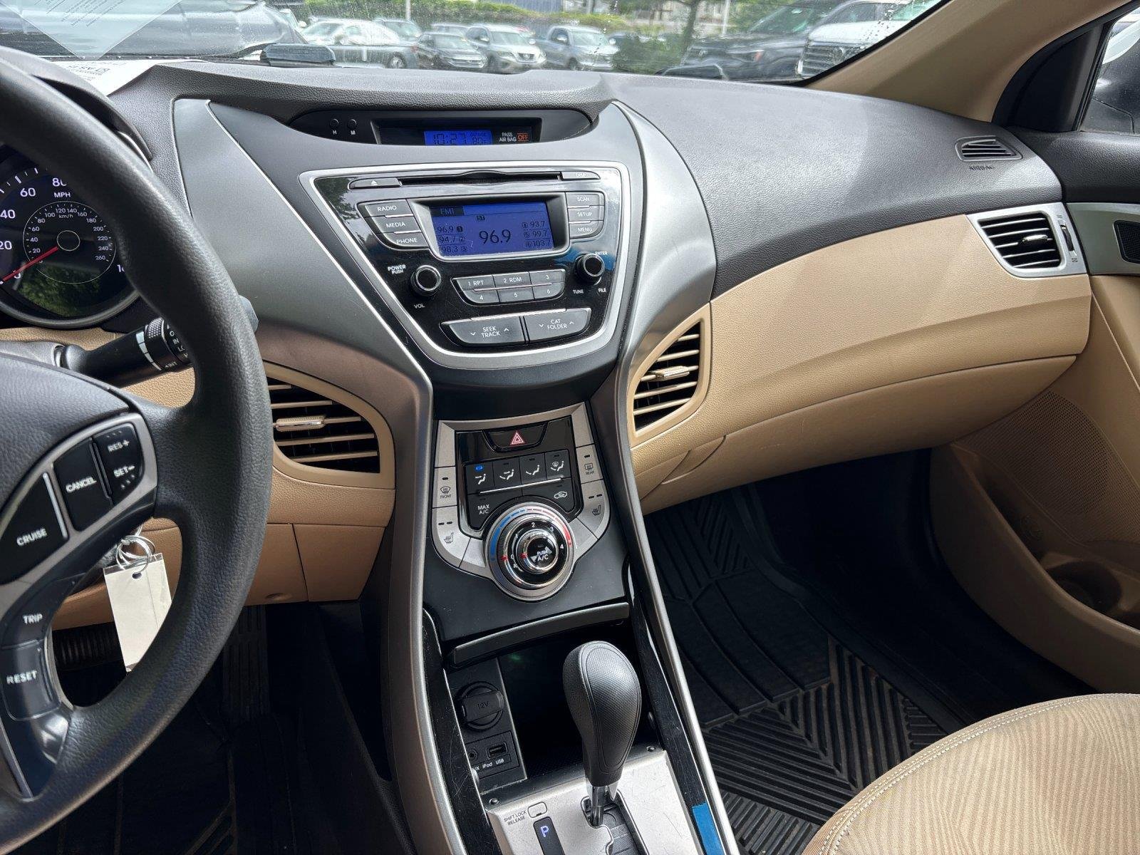 Used 2013 Shimmering White Hyundai GLS PZEV image 27