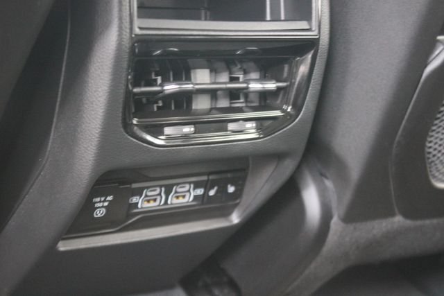 Used 2023 Black Jeep Limited image 27