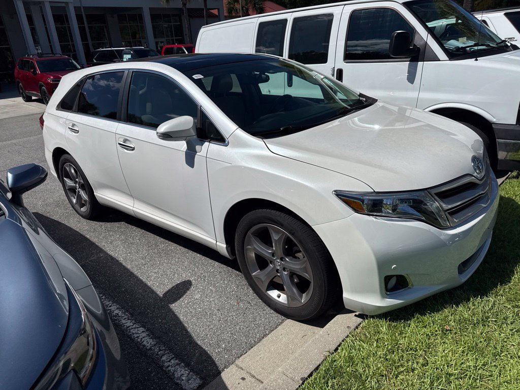 Used 2014 White Toyota Limited image 2