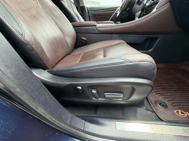 Used 2016  Lexus 350 image 22