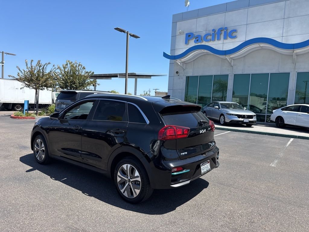 Used 2022 Kia Niro S with VIN KNDCC3LG2N5158963 for sale in San Diego, CA