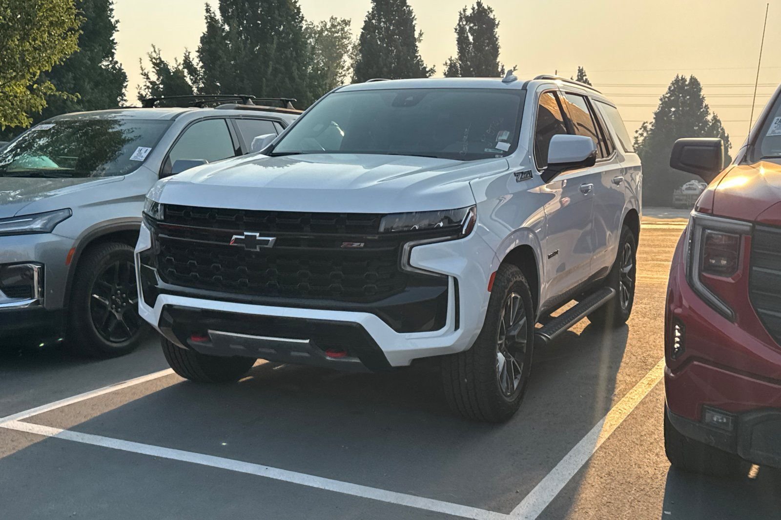 Used 2023 White Chevrolet Z71 image 2