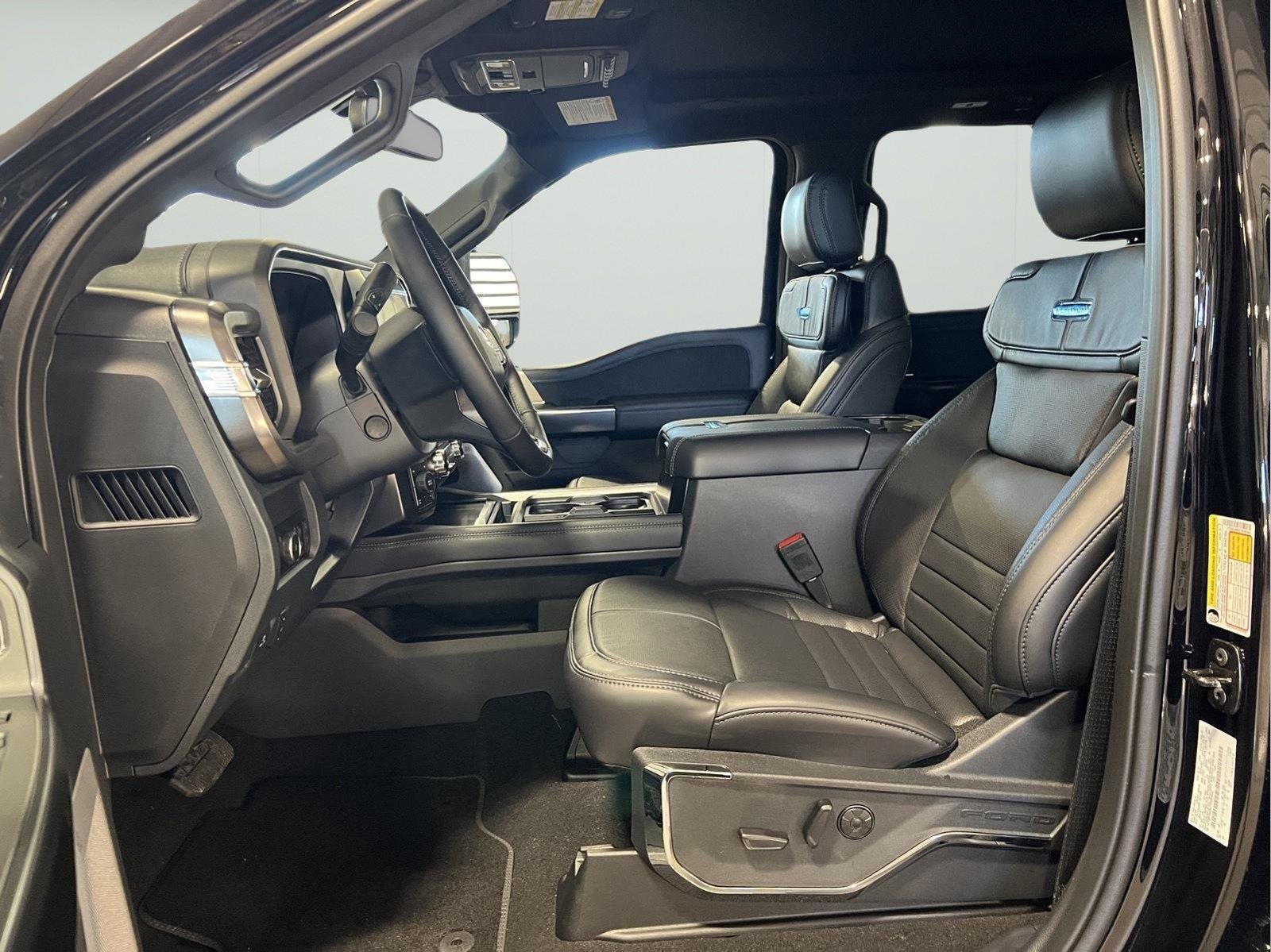 New 2026 Agate Black Metallic Ford F-350® Platinum® image 15